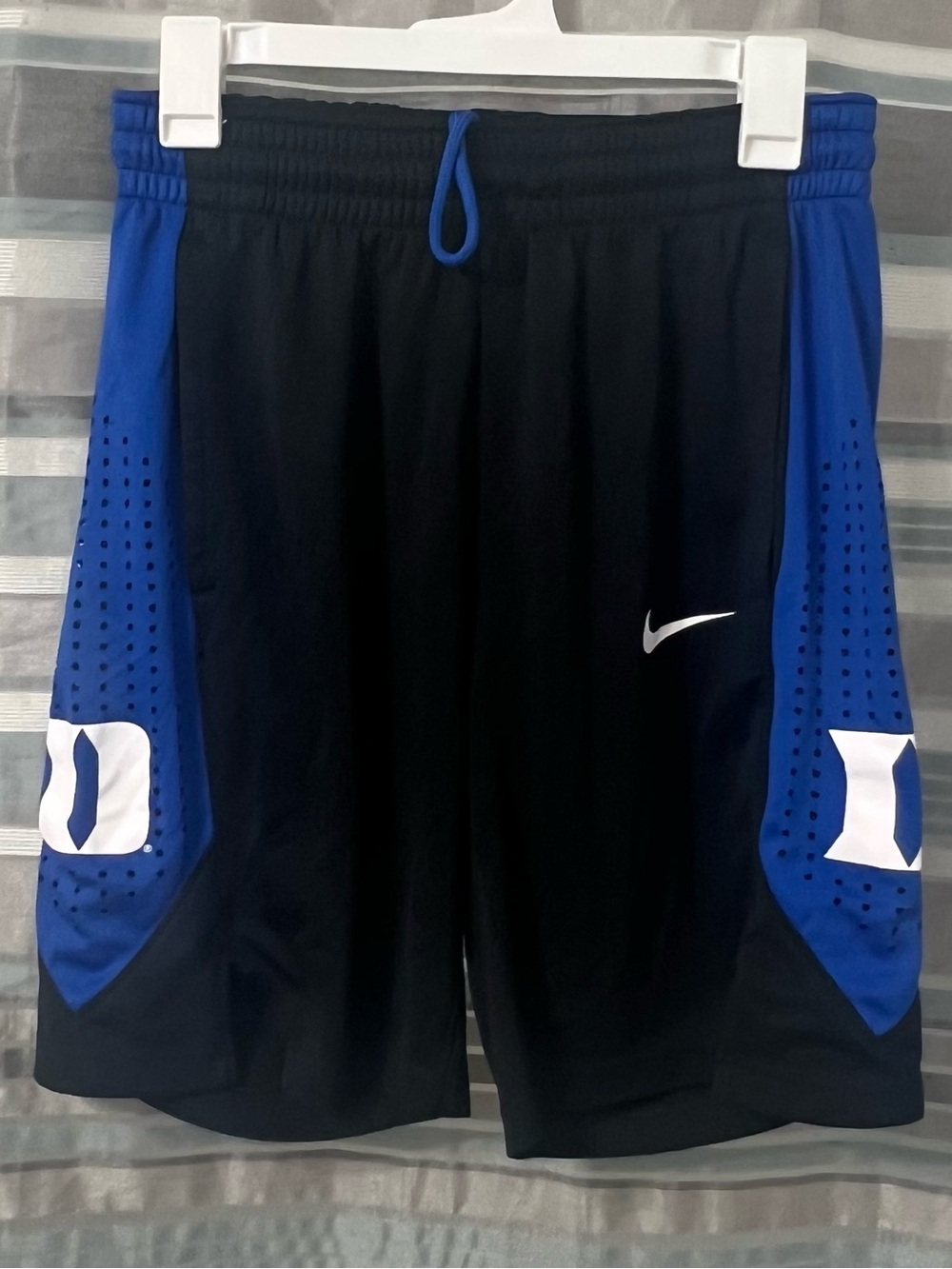 Nike Duke Blue Devils On-Court Performance Basketball Shorts Retro Style Black